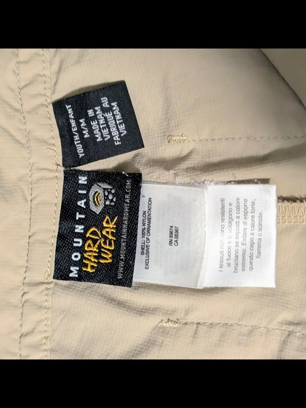 Mountain Hardwear Tan Khaki Capri Pants Zip Cargo Pockets Youth Size Medium / M/